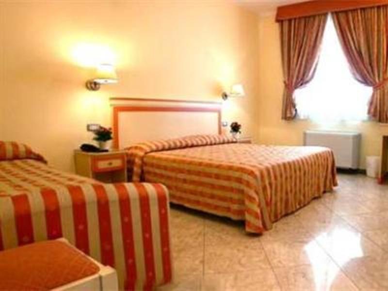 Hotel Regit Mestre Exteriér fotografie